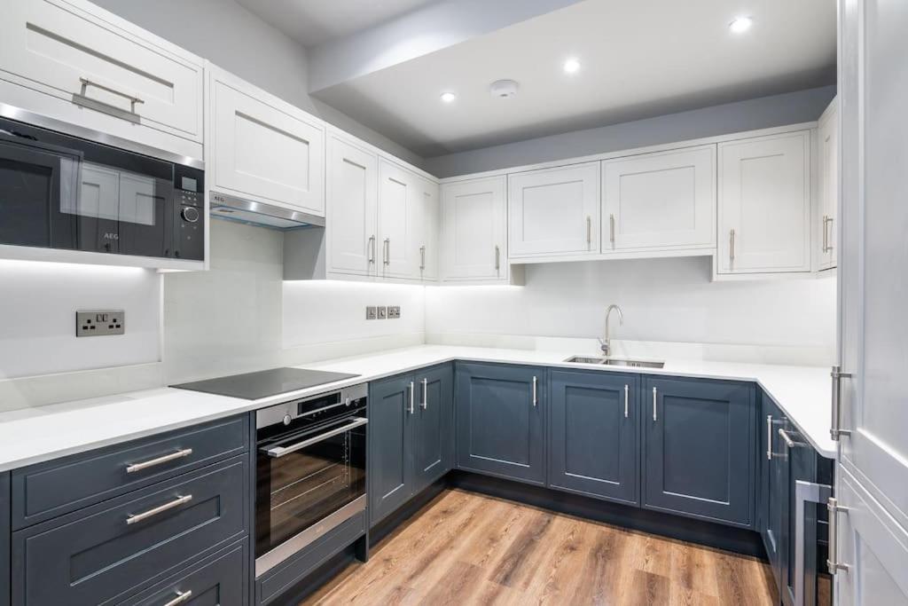- Clifton 2 Bedroom York